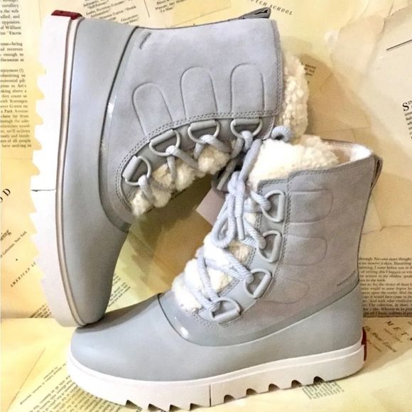 Free People Sorel Joan Of Arctic Next Lite Boot Gray Ivory Shearling - Picture 3 of 9